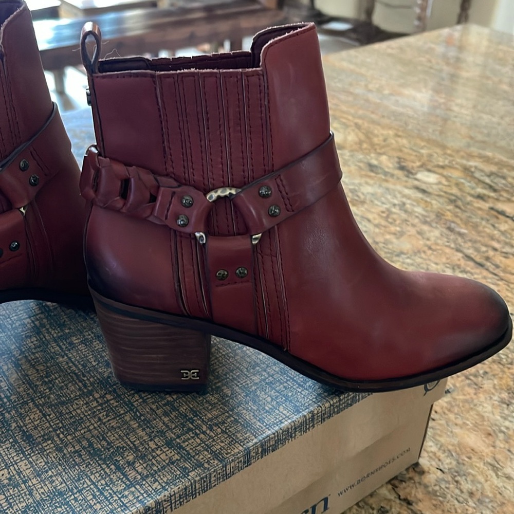 NEW size 6 Delma Harness Biker Ankle Boot Bootie Spicy Mahogany Leather